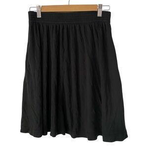 Liz Claiborne Black Pull On Skirt
